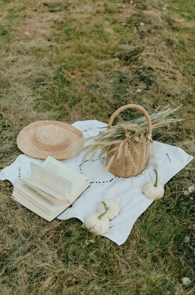 Cyclical Living Books Cyclical living women